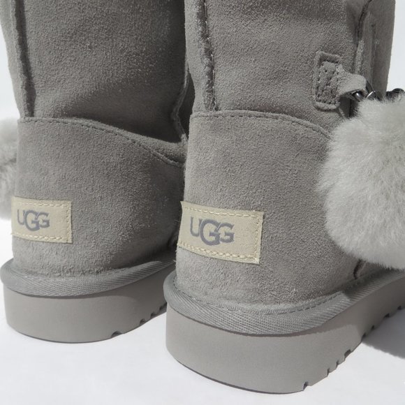 UGG Boots Women's Classic Short Charm 8 NEW Gray SEL Sheepskin Suede NIB - Picture 8 of 16